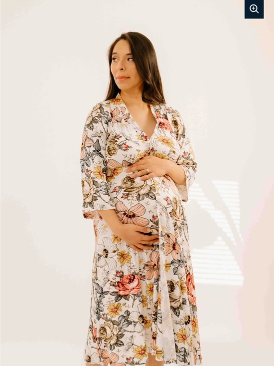 Lila Other - Lila Birthing Gown in Vintage Floral